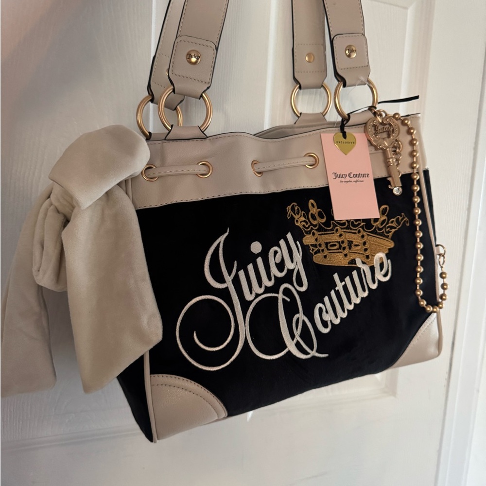Juicy Couture - The Key to Juicy Tote - Liquorice Black and Cream Women's Bag